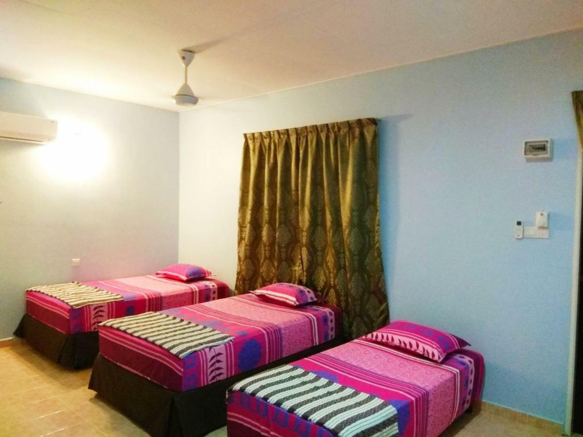 Trigona Chalet Hotel Marang Esterno foto